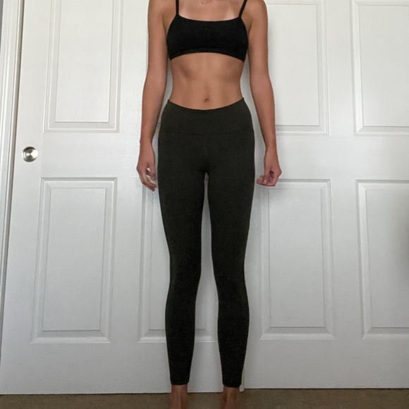 Lululemon Green Leggings Size 8 - Picture 1 of 6